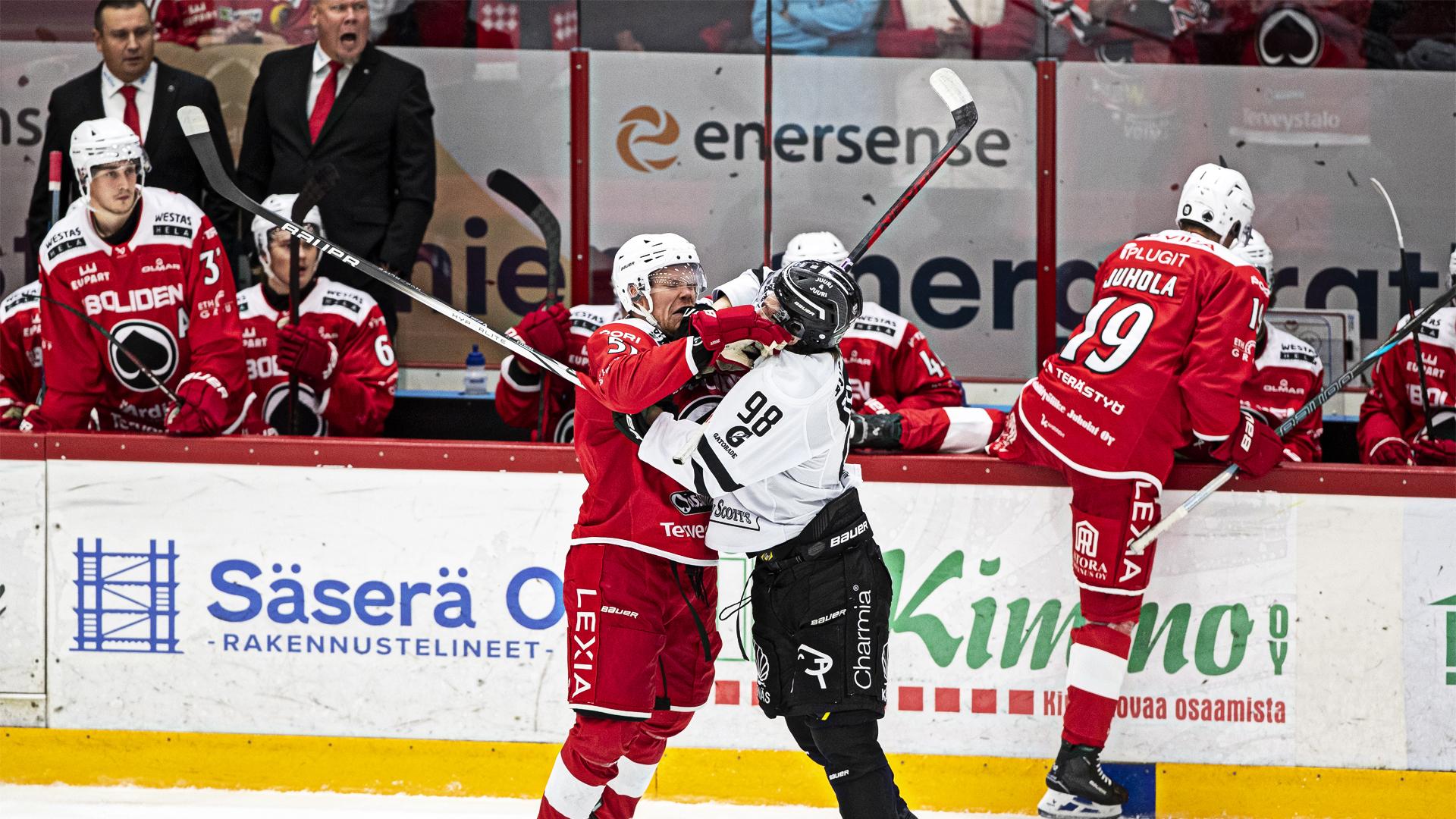 Ässät-TPS 4-6